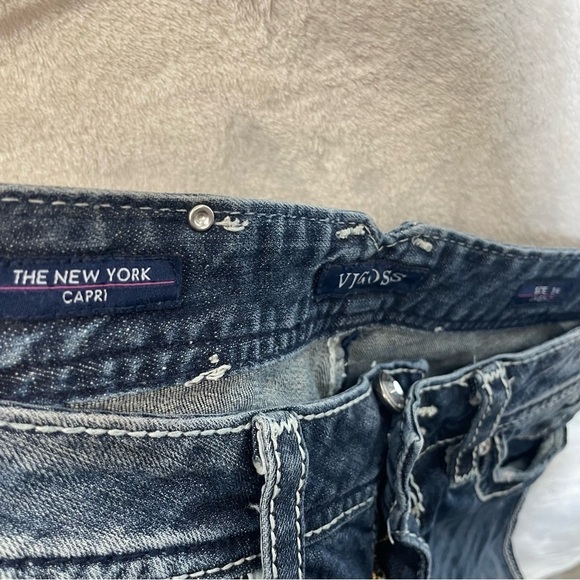 Vigoss The New York Capri women’s size 3/4 bling jewel buttons - Picture 10 of 10